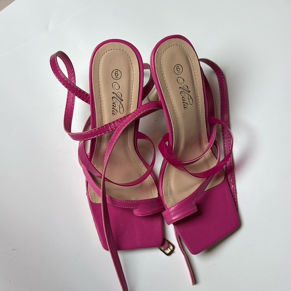 Pink heels